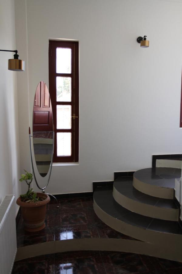 Guest House Third Floor Tbilisi Eksteriør bilde