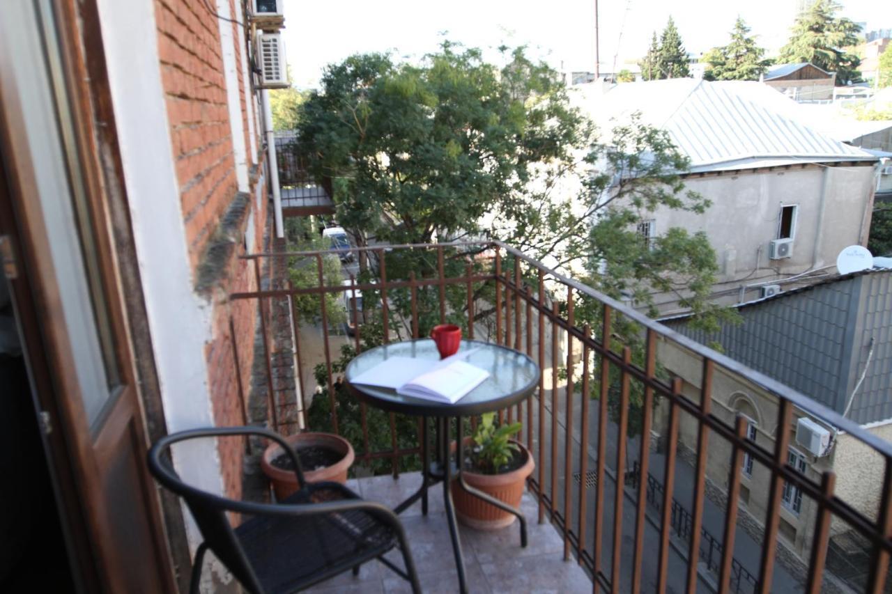 Guest House Third Floor Tbilisi Eksteriør bilde